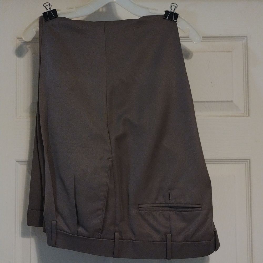 Merona ultimate dress pants brown size 40x30